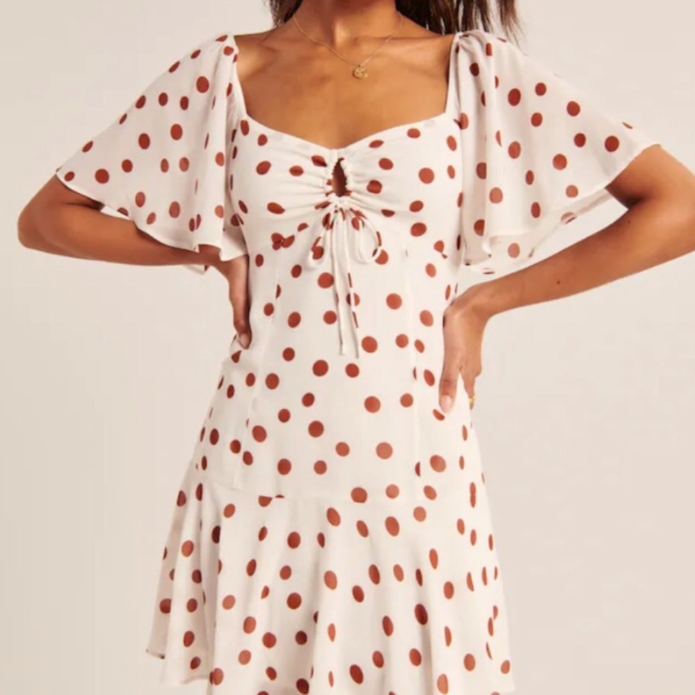 Abercrombie And Fitch Polka Dot Flutter Sleeve Mi… - image 1